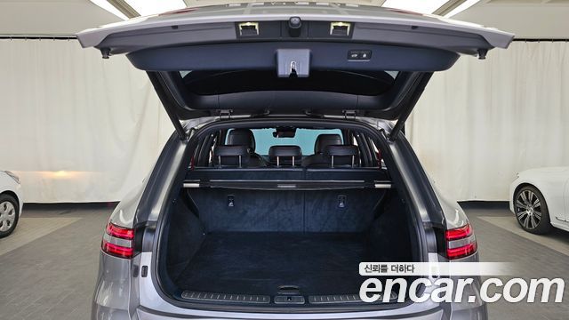 Genesis GV70 2021 — photo 20
