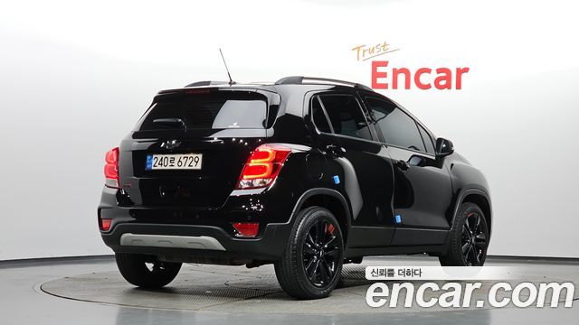 Chevrolet Korea Trax 2021 — photo 2