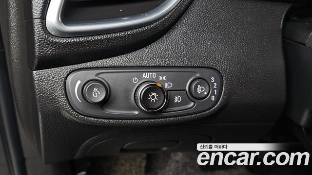 Chevrolet Korea Trax 2021 — photo 24
