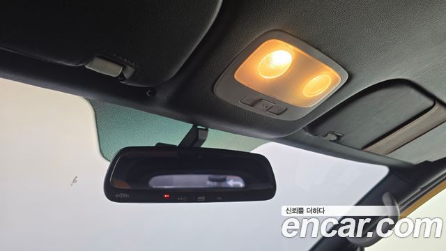 Hyundai Starex 2015 — photo 15