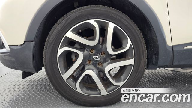 Renault Korea QM3 2014 — photo 5