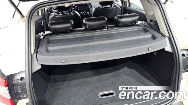 Renault Korea QM3 2014 — photo 19