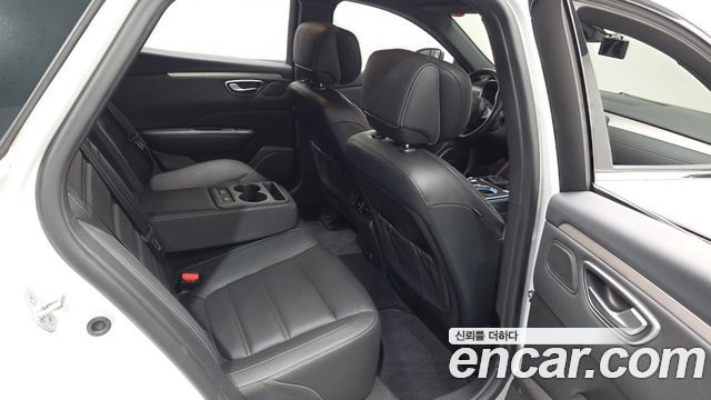 Renault Korea SM6 2024 — photo 18