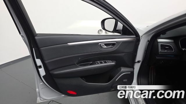 Renault Korea SM6 2024 — photo 14