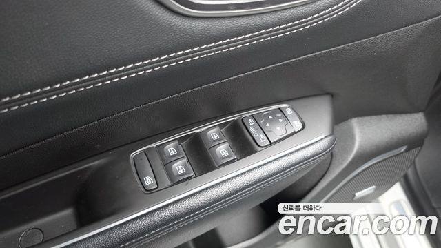 Renault Korea SM6 2024 — photo 28