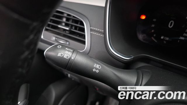 Renault Korea SM6 2024 — photo 31