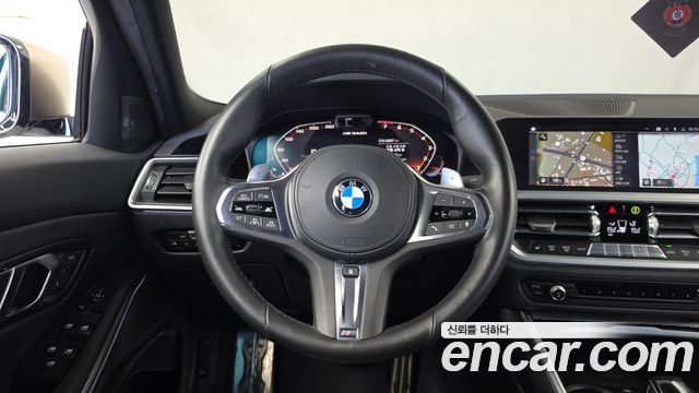 BMW 3-Series 2020 — photo 19