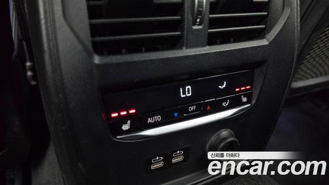 BMW 3-Series 2020 — photo 25