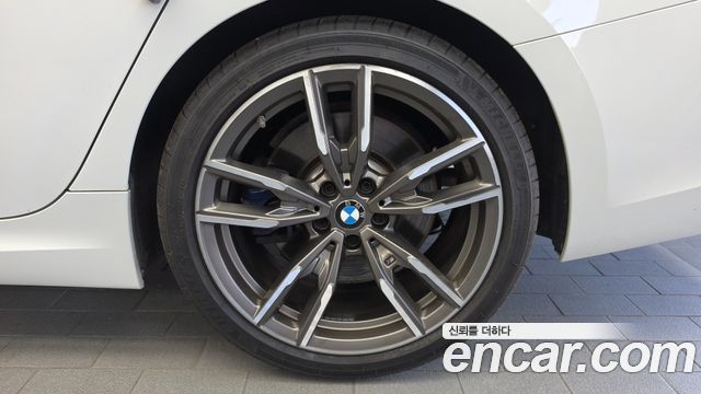 BMW 3-Series 2020 — photo 7