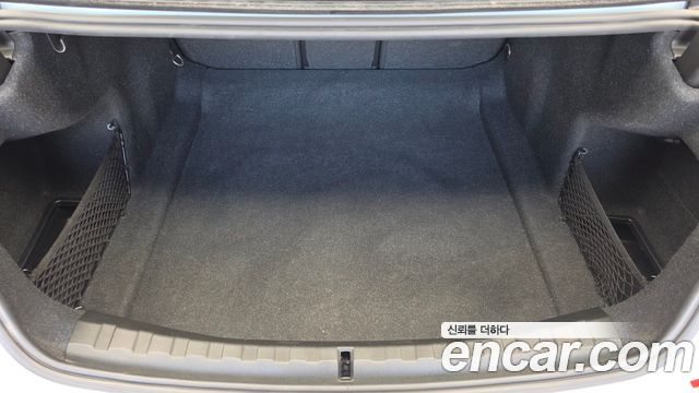 BMW 3-Series 2020 — photo 28