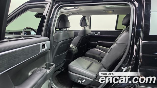 Hyundai Santafe 2024 — photo 17