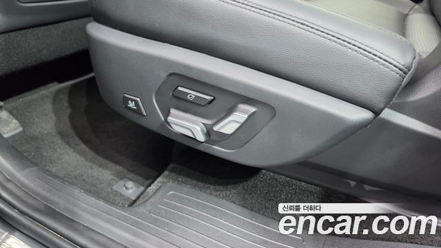 Hyundai Santafe 2024 — photo 31