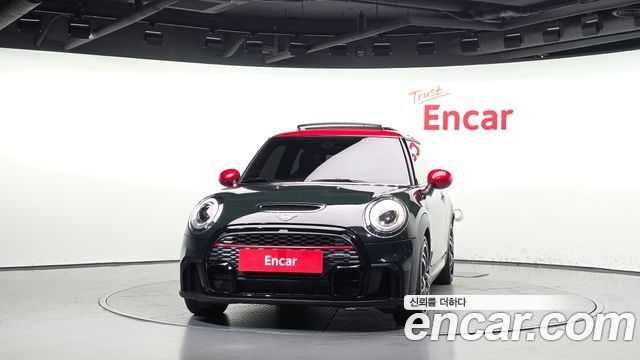 Mini Cooper 2018 — photo 3