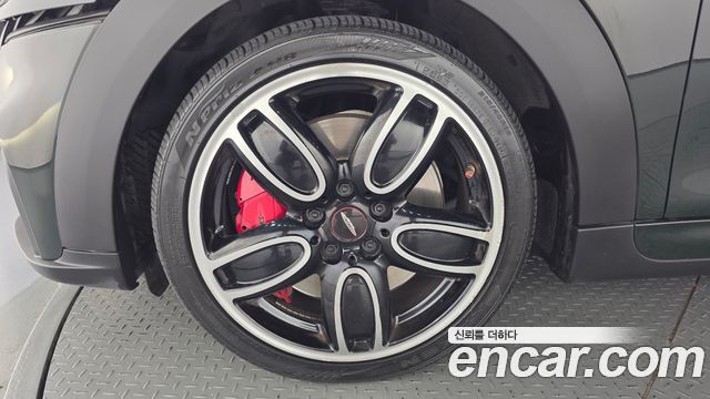 Mini Cooper 2018 — photo 5