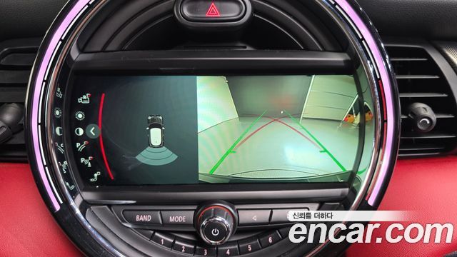 Mini Cooper 2018 — photo 15