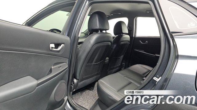 Hyundai Kona 2019 — photo 11