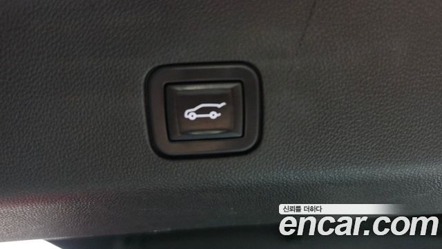 Chevrolet Korea Tahoe 2022 — photo 25
