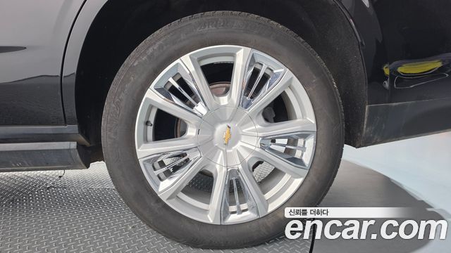 Chevrolet Korea Tahoe 2022 — photo 7