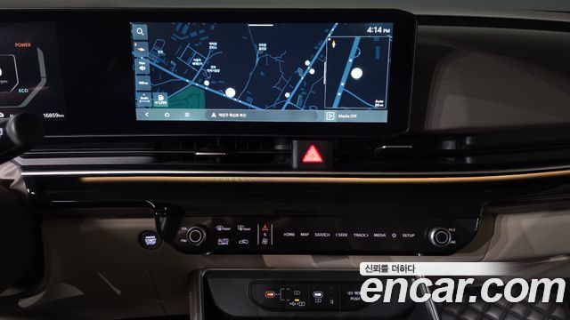 Kia Canival 2025 — photo 24