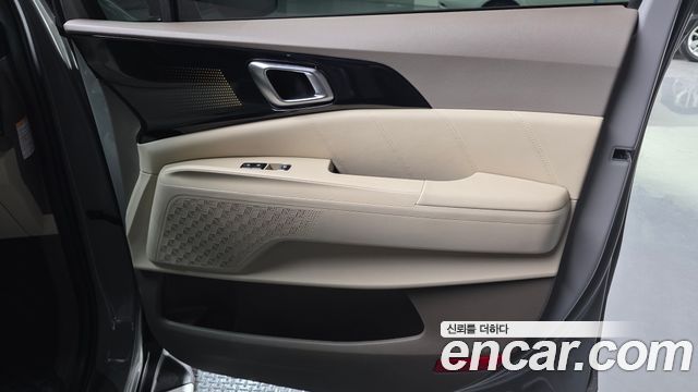 Kia Canival 2025 — photo 15