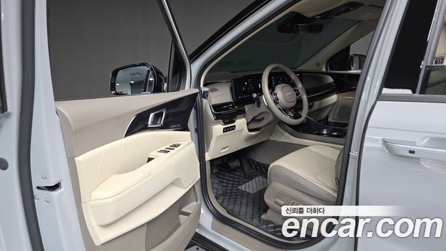 Kia Canival 2025 — photo 16