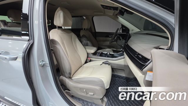 Kia Canival 2025 — photo 30