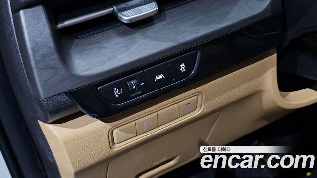 Kia Canival 2022 — photo 26