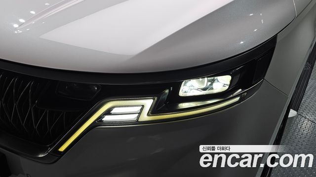 Kia Canival 2022 — photo 8