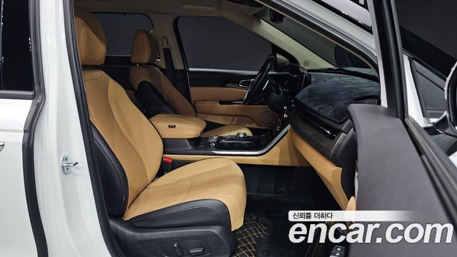 Kia Canival 2022 — photo 16