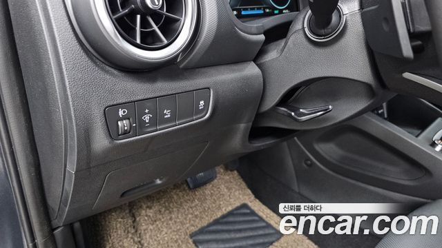 Hyundai Kona 2022 — photo 23