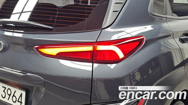 Hyundai Kona 2022 — photo 9