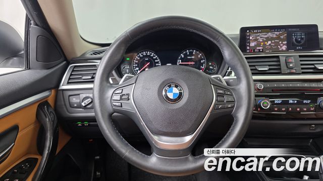 BMW 4-Series 2018 — photo 18