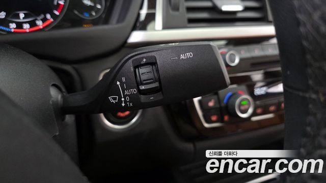 BMW 4-Series 2018 — photo 27