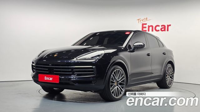 Porsche Cayenne 2022 — photo 1