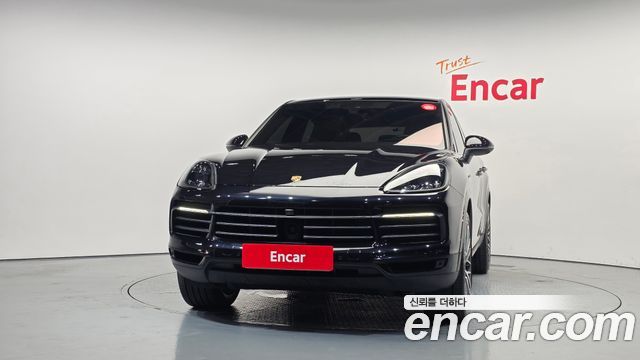 Porsche Cayenne 2022 — photo 3