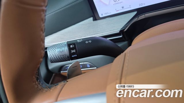 Genesis GV80 2024 — photo 35