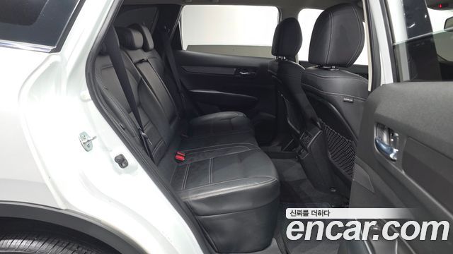 Renault Korea QM6 2023 — photo 18