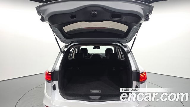 Renault Korea QM6 2023 — photo 25