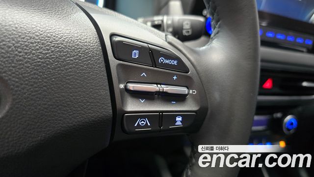 Hyundai Kona 2023 — photo 23