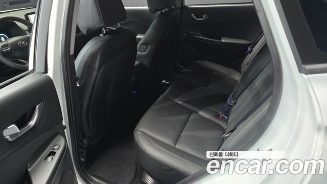 Hyundai Kona 2023 — photo 16