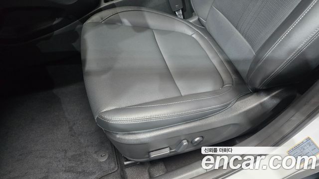 Hyundai Kona 2023 — photo 33