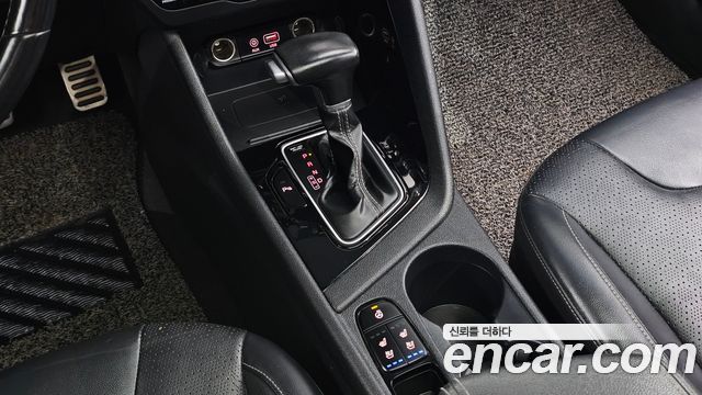 Kia Niro 2017 — photo 9