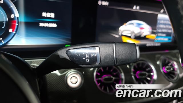 Mercedes-Benz CLS-Class 2019 — photo 9
