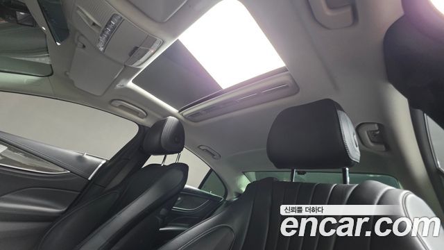 Mercedes-Benz CLS-Class 2019 — photo 10
