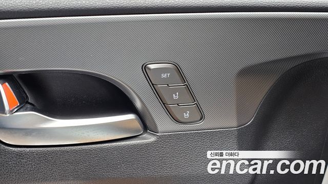 Hyundai Santafe 2021 — photo 23