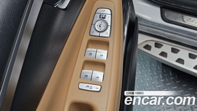 Hyundai Santafe 2021 — photo 24
