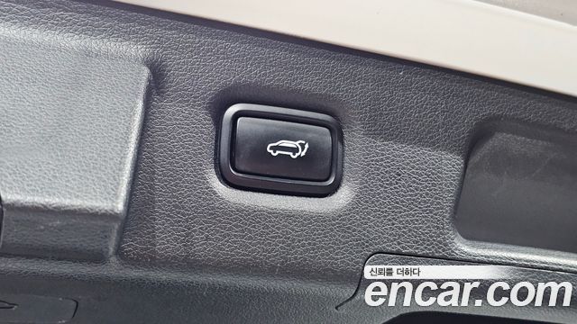 Hyundai Santafe 2021 — photo 33