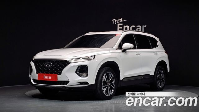 Hyundai Santafe 2019 — photo 1