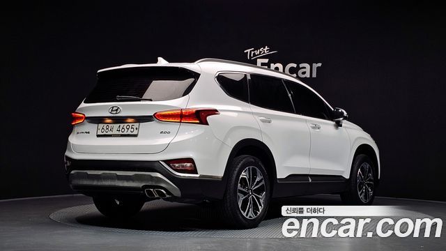 Hyundai Santafe 2019 — photo 2