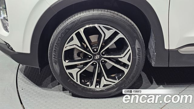 Hyundai Santafe 2019 — photo 5